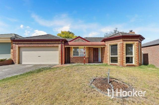 8 Samuel Close, VIC 3806