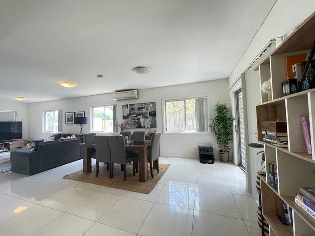 39 Girraween Road..., NSW 2145