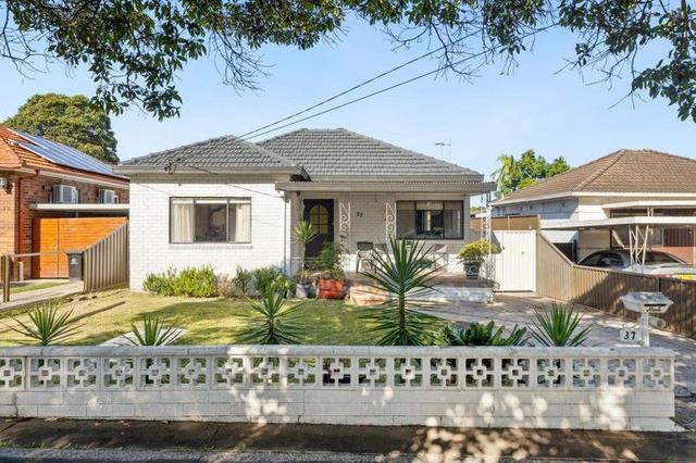 37 Carlton Parade, NSW 2196