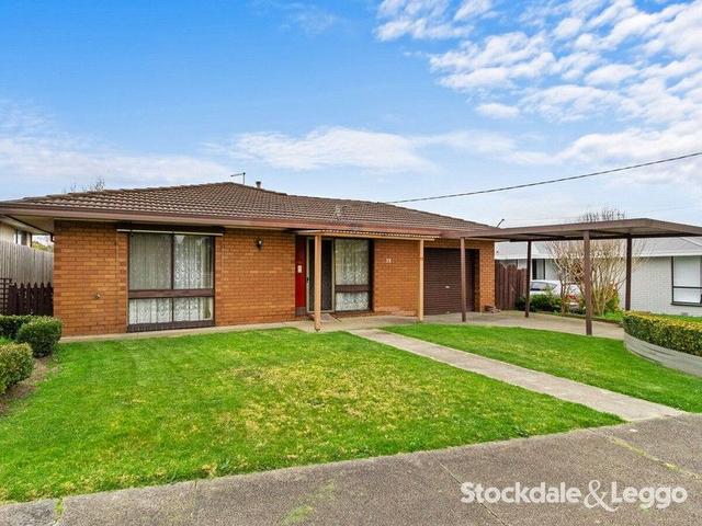 13 Heather Grove, VIC 3844