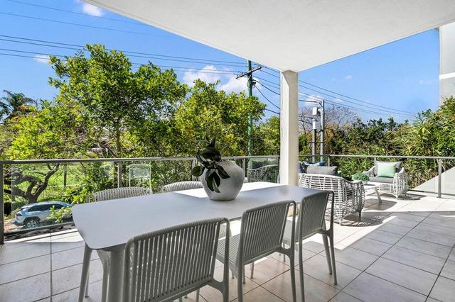 2/23 Indooroopilly Road, QLD 4068