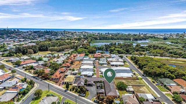 3/20 Minninup Road, WA 6230