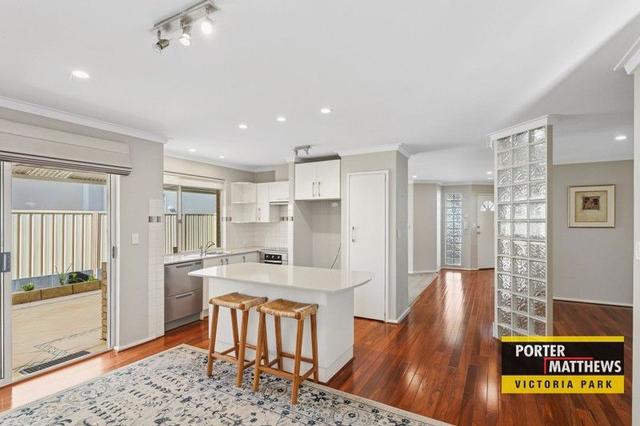 1/8 Clarence Street, WA 6151