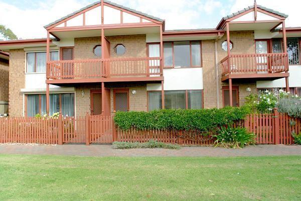 8/19 Peppertree Grove, SA 5046