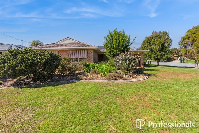 7 Nicholi Crescent, NSW 2650