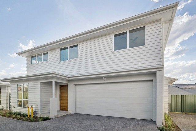 3/42 Engadine  Avenue, NSW 2233