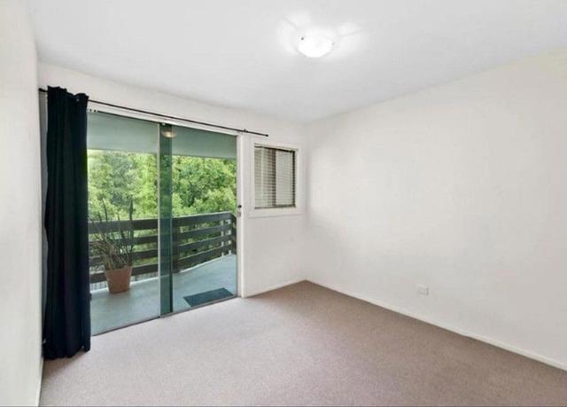 5/6 Nyrang Avenue, QLD 4221