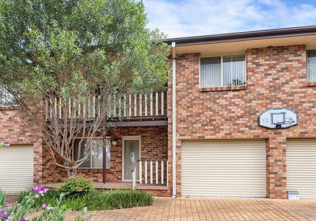 2/1 Leigh Crescent, NSW 2526