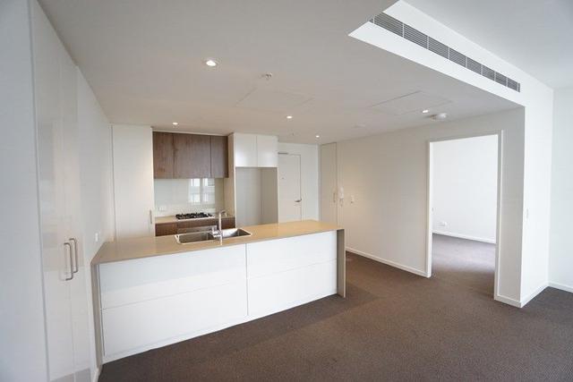 E303/1 Saunders Close, NSW 2113