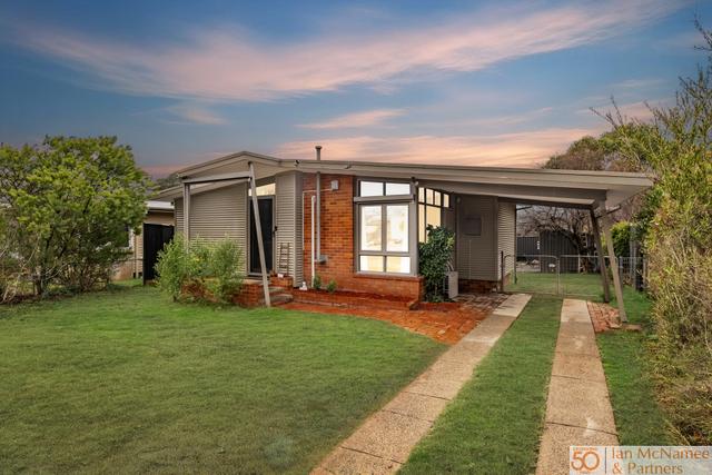 16 Bangalay Street, NSW 2620