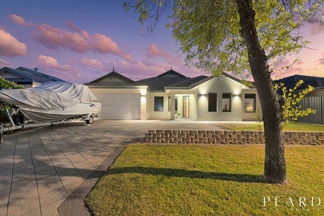 8 Albury Terrace, WA 6069