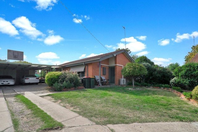9 McMillan Court, VIC 3400