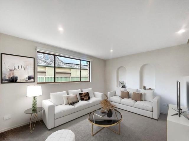 36 Wahroonga Crescent, VIC 3088