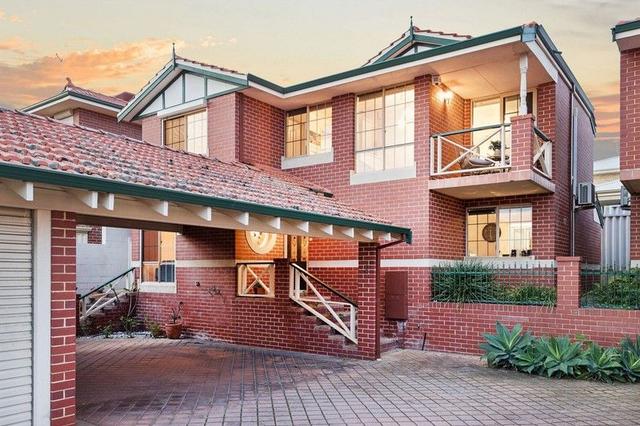 2/17 Tuart Street, WA 6060