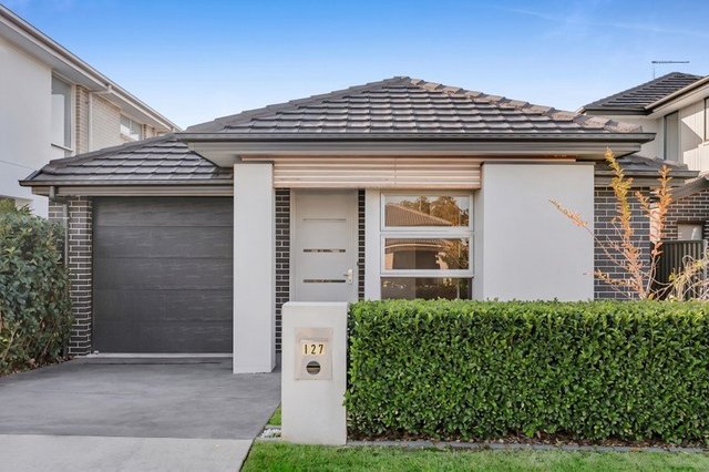 127 Banfield Drive, NSW 2570