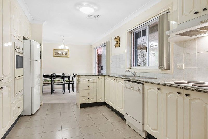 https://images.allhomes.com.au/property/photo/b1d311788a74f4c847631b7398e4500e_hd.jpg