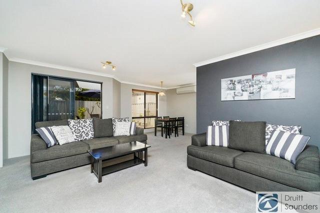 2/4 Park Way, WA 6018