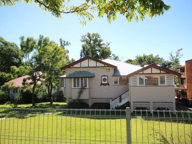 42 Ferndale Street, QLD 4103