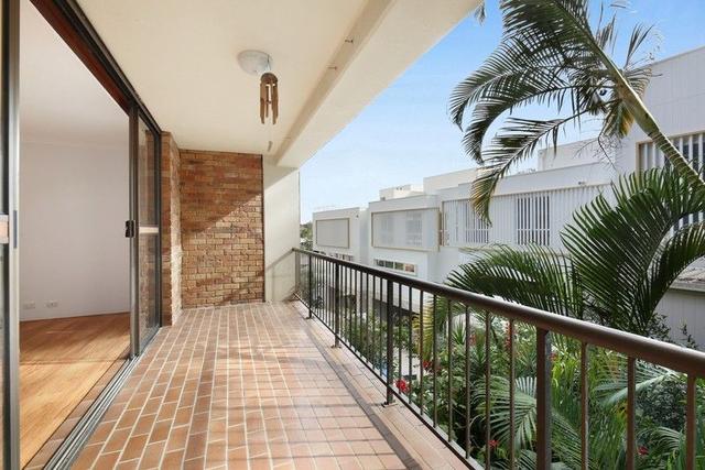 8/9 Weeumba Street, QLD 4223