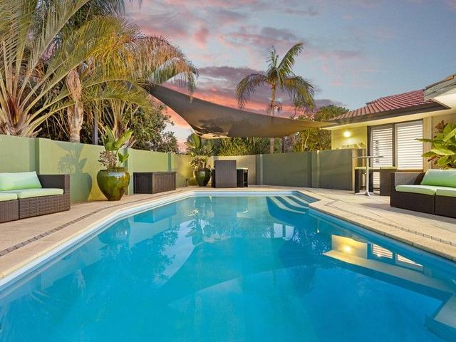 37 Gillett Drive, WA 6163