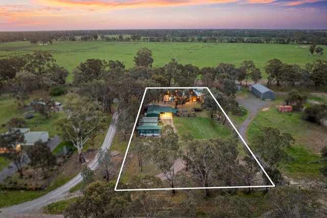 2-10 James Grant Lane, VIC 3665
