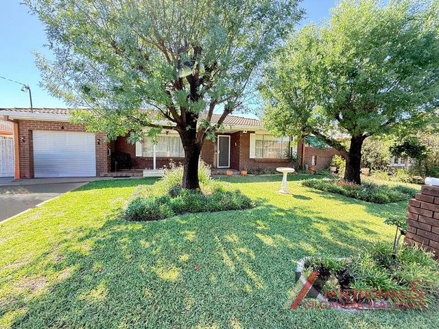 6 Iris Street, NSW 2827