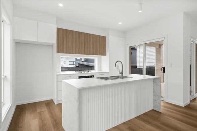 3 Saturn Crescent, NSW 2529