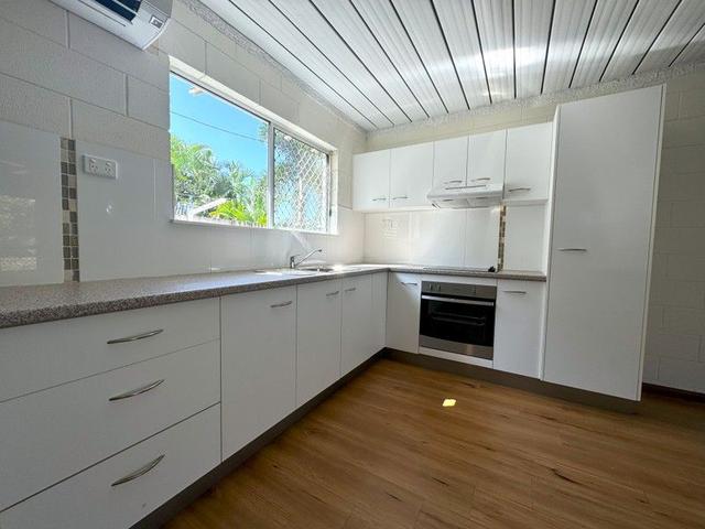 1/5 Windsor St, QLD 4812