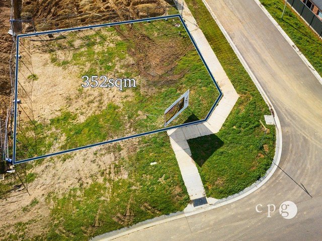 1 Pardalote Place, VIC 3450