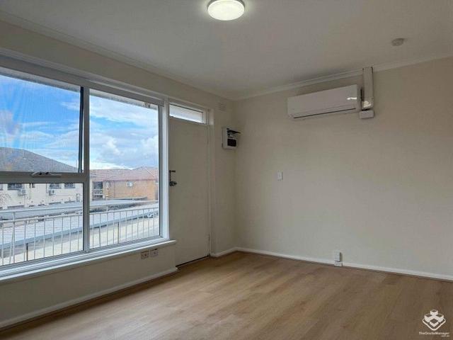 15/12 Rosedale Avenue, VIC 3163