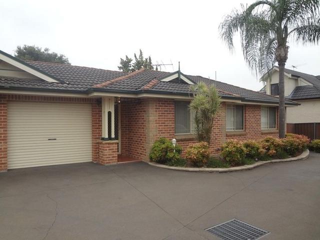 4/81 Canberra Street, NSW 2760