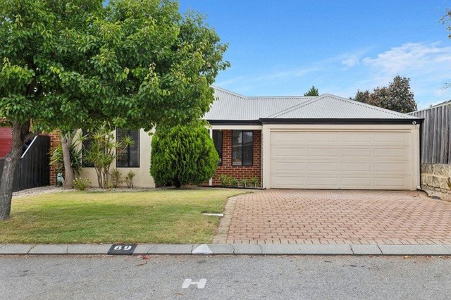 69 Rocklea Crescent, WA 6069