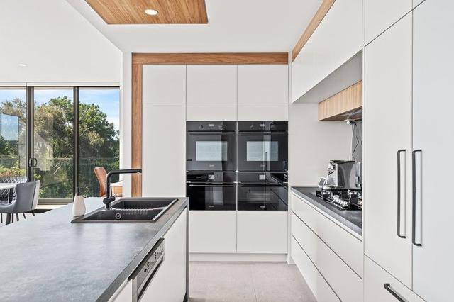 201/142 Albany Street, NSW 2250