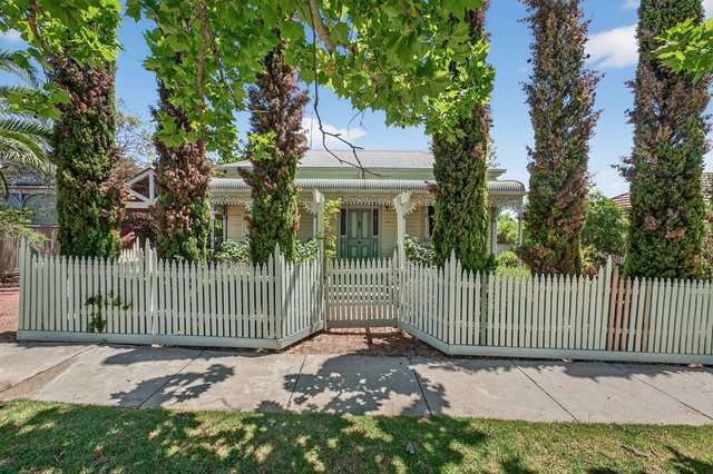 68 Victoria Street, VIC 3556