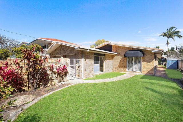 15 Clare Street, QLD 4215