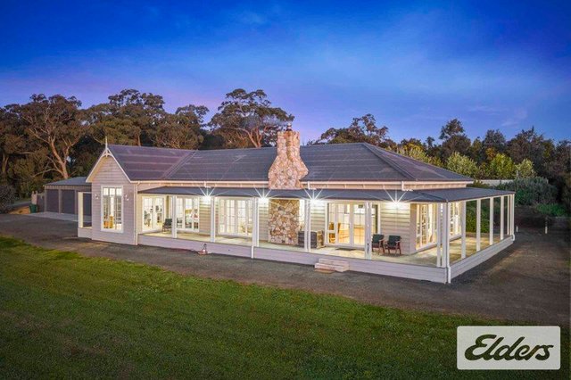 927 Racecourse Road, VIC 3352