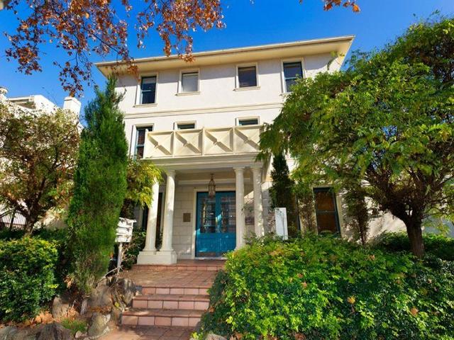 2/15 Acland Street, VIC 3182