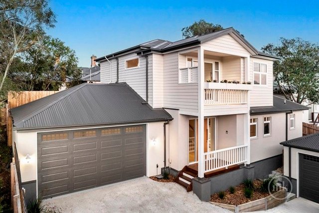 2/13 Grey Street, VIC 3095