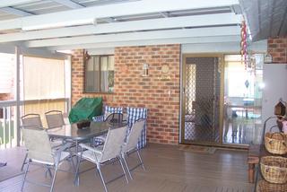 Entertaining Area (2011-04-24)
