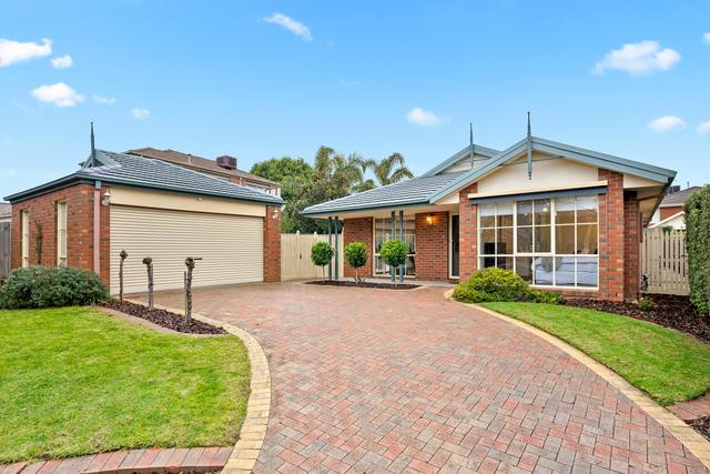 53 Pitfield Crescent, VIC 3178