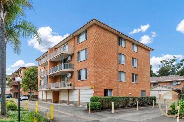 59/2 Riverpark Drive, NSW 2170