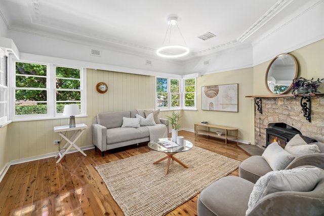 14 Queen Street, NSW 2575