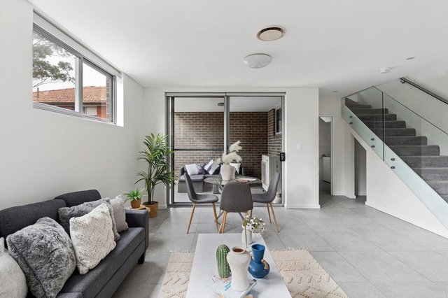 6/37 Cornelia Street, NSW 2195