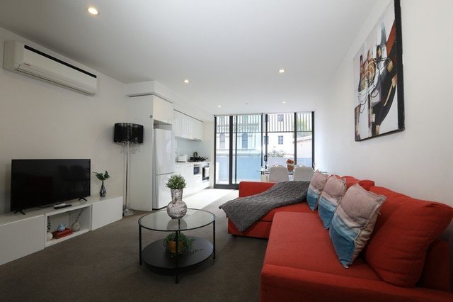 102/6 Leicester Street, VIC 3053