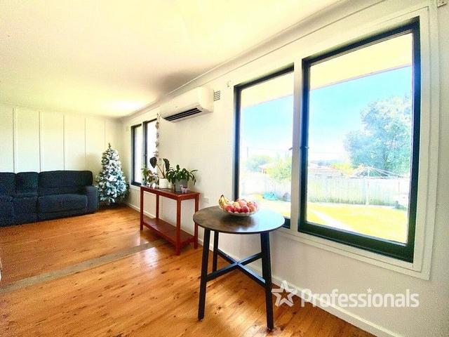 27 James Meehan Street, NSW 2756