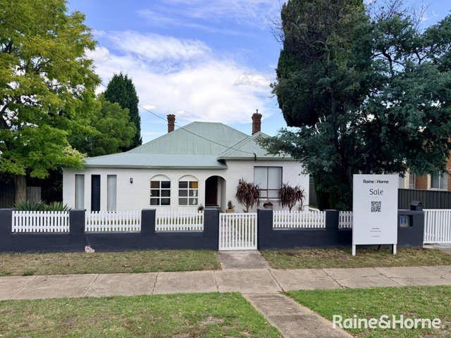 11 Belmore Street, NSW 2580