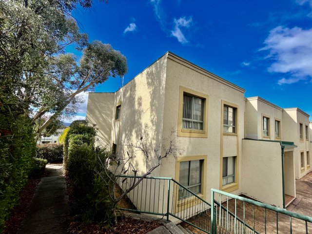 8/33 Leahy Close, ACT 2604