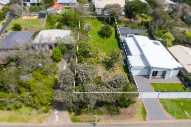 12 Anelida Street, VIC 3941