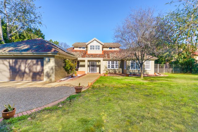 16 Tennyson Crescent, ACT 2603