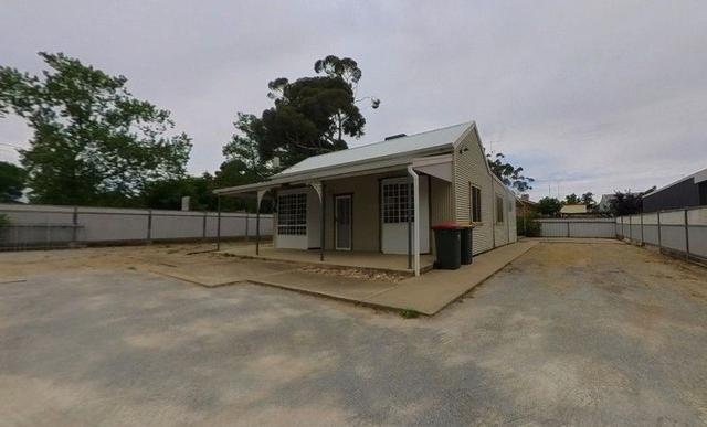 60 Larmer St, NSW 2700